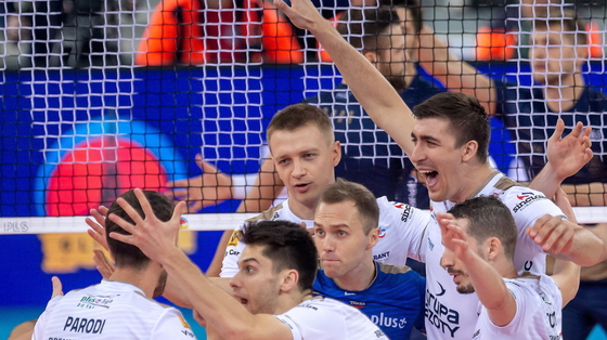 Zaksa - Projekt Warszawa