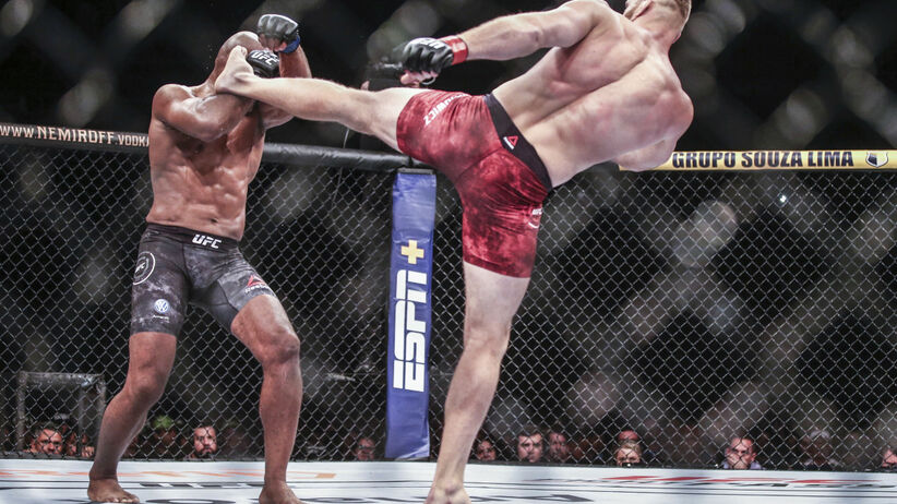 Ufc 253 Blachowicz Reyes Wideo Tak Polak Zdobyl Mistrzowski Pas Sport